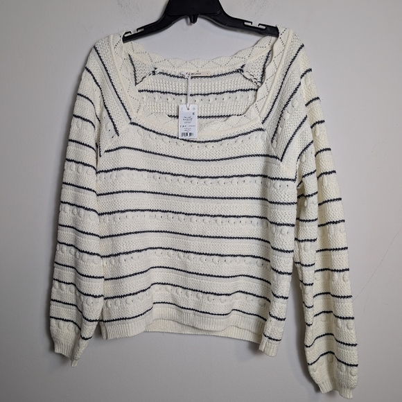 Marine Layer Sweaters - Marine Layer Crochet Top Sara Scalloped Neckline White Black Stripe Sz L